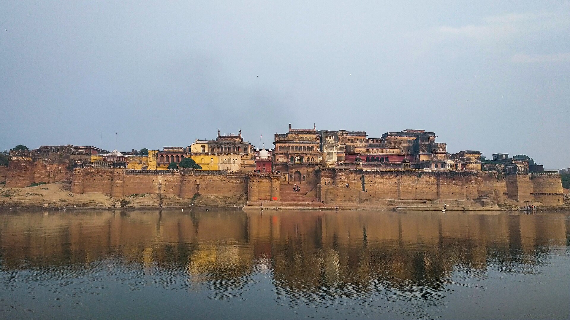 Ramnagar Fort across the Ganga