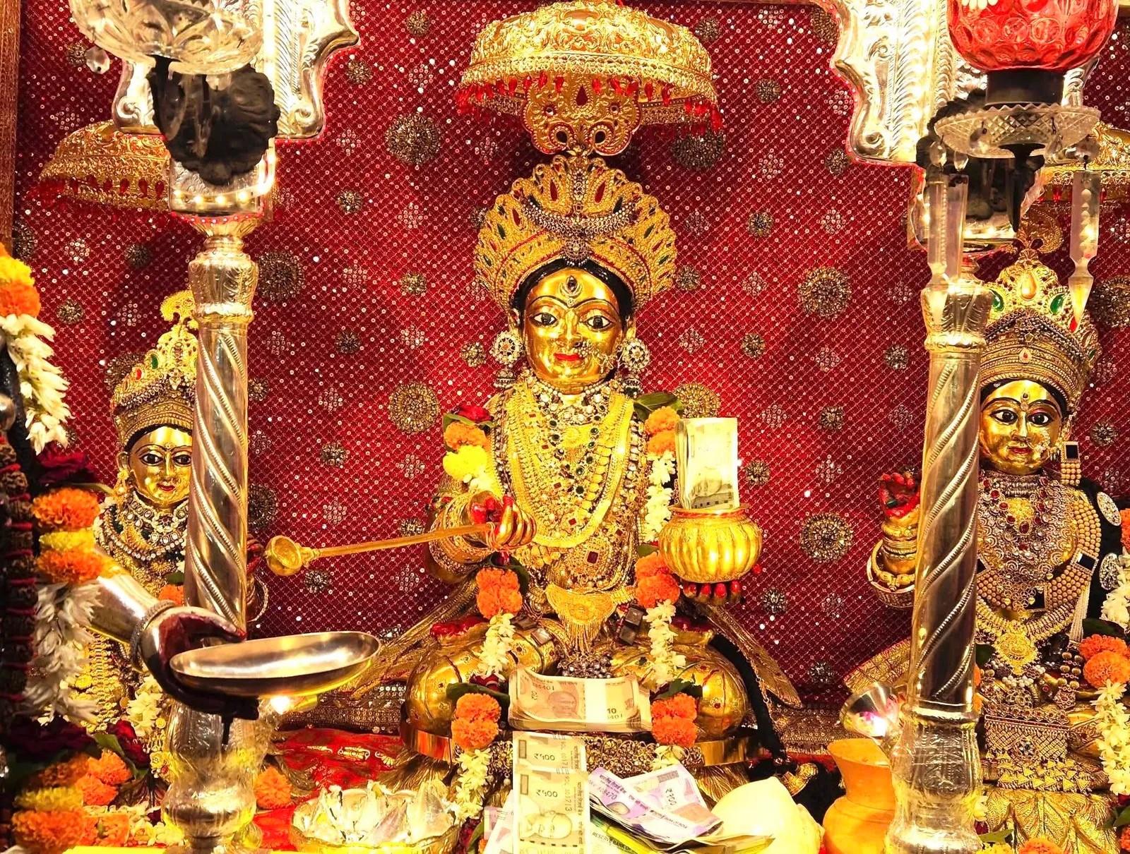 Maa Annapurna Devi, beside Kashi Vishwanath